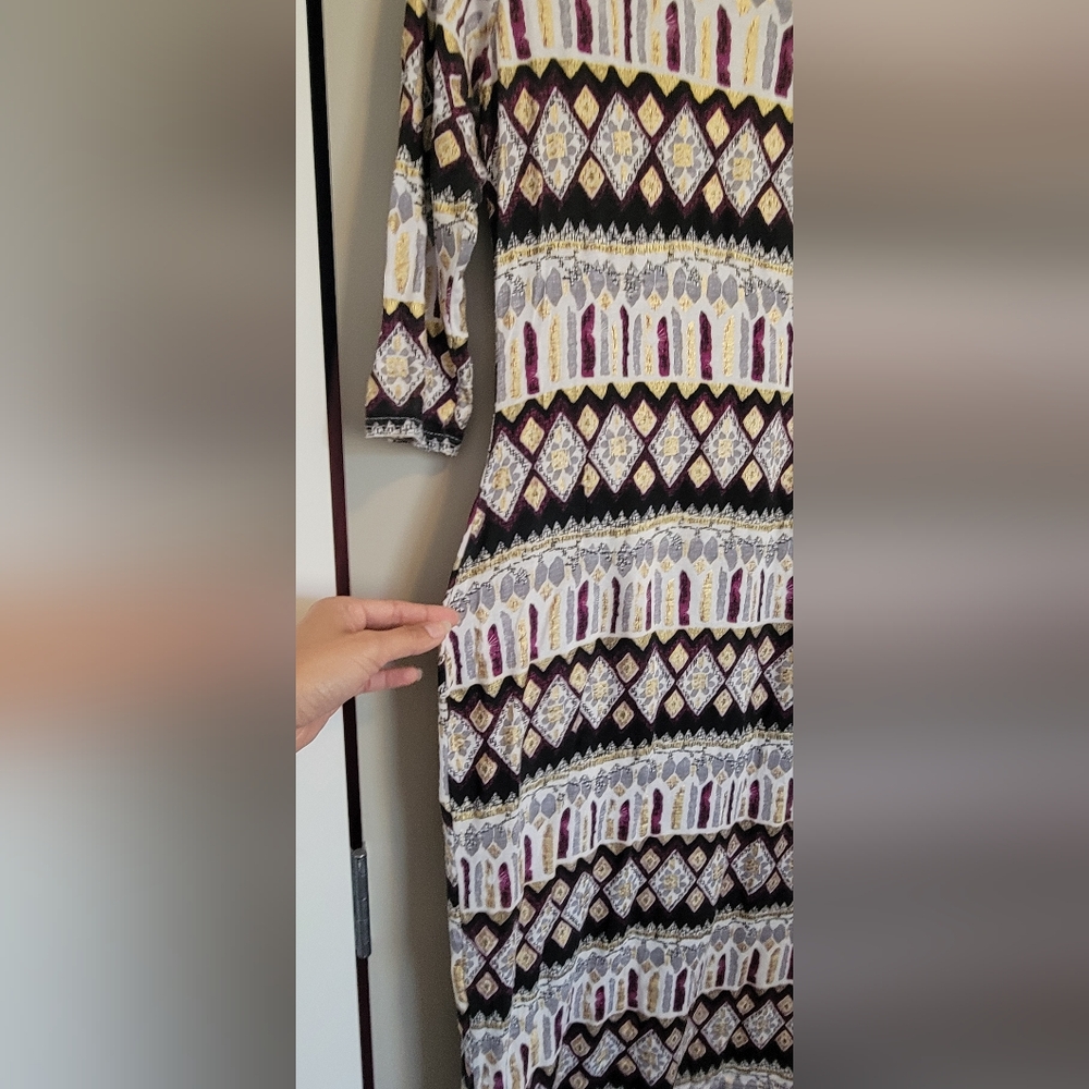 Multicolor Geometric Pattern Dress - Picture 3 of 7